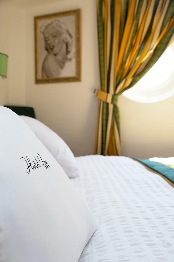 Hotel Iva Диано-Марина Экстерьер фото